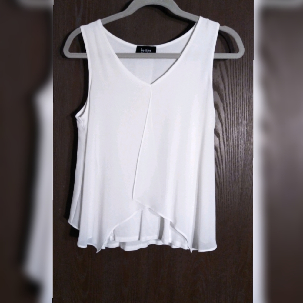 Junior's By & By Tank Top
